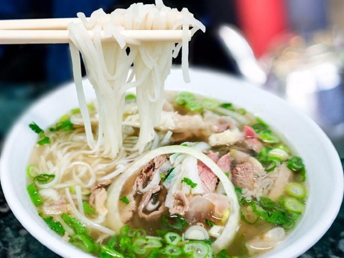Hotel Tan Son Nhat Airport And Cidade de Ho Chi Minh